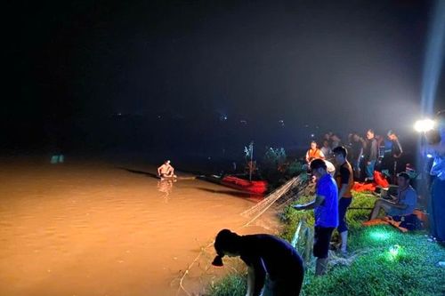 Đã tìm thấy hai thanh niên mất tích khi cắm trại ven sông