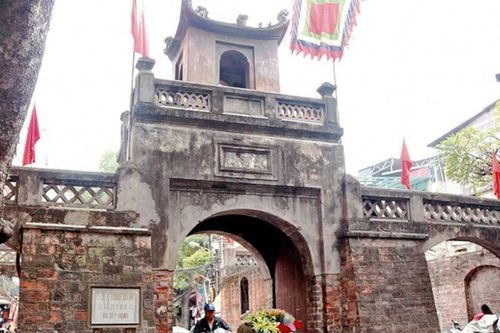 Trưng bày tài liệu lưu trữ chủ đề 'Hà Nội và những Cửa ô'