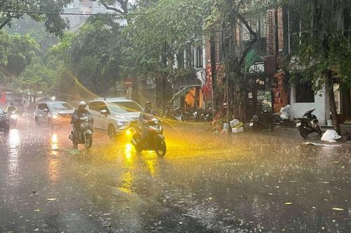 Siêu bão số 3 sẽ gây mưa cực lớn, gió rất mạnh tại Hà Nội