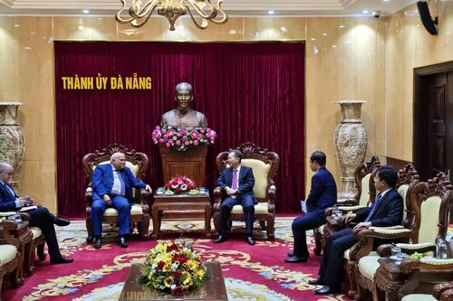 Đẩy mạnh quan hệ hữu nghị truyền thống Việt Nam-Cuba