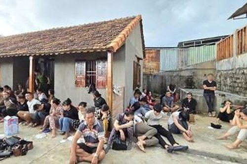 Gia Lai: Khởi tố vụ án, bắt tạm giam 33 đối tượng về hành vi đánh bạc