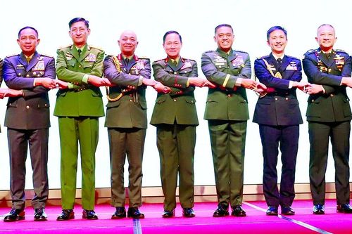 Hợp tác vì một ASEAN hòa bình, an ninh và vững mạnh