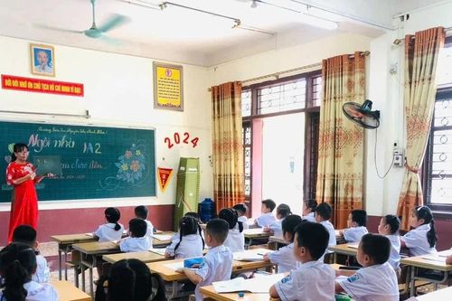 Học sinh miền núi Bắc Kạn nghỉ học để phòng tránh bão số 3