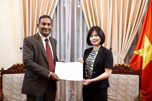 Bộ Ngoại giao tiếp nhận bản sao Thư ủy nhiệm bổ nhiệm Đại sứ Sri Lanka tại Việt Nam