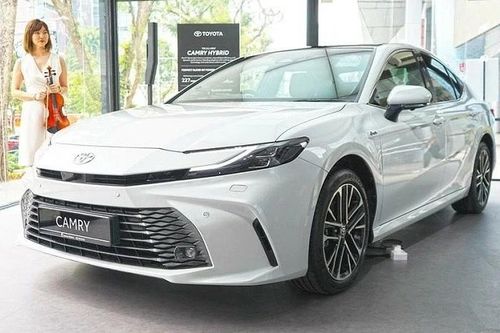 Toyota Camry 2025 ra mắt thị trường Đông Nam Á, ngày về Việt Nam không còn xa