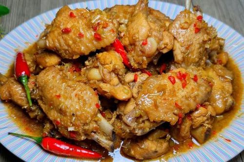 Hai món ăn Việt Nam lọt top 100 món ăn từ thịt gà ngon nhất thế giới