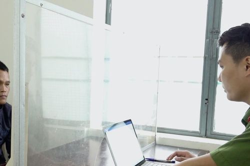 Bắt đối tượng lên tàu đi biển làm thuê trốn truy nã