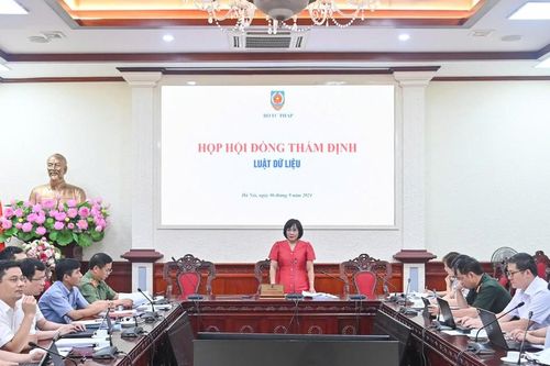 Thống nhất, đồng bộ, sử dụng hiệu quả thông tin trong hệ thống cơ sở dữ liệu