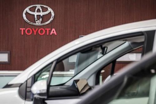 Toyota được gỡ lệnh đình chỉ sản xuất sau bê bối gian lận