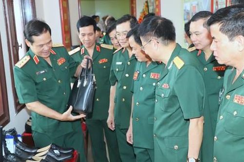 Quân ủy Trung ương - Bộ Quốc phòng biểu dương thành tích xuất sắc của Tổng cục Hậu cần