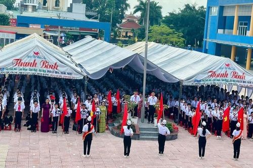 Vụ không được dự khai giảng ở Bình Dương: Nhiều trường học hạn chế học sinh