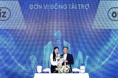 Oniiz cùng Mr World Vietnam 2024 tôn vinh phong cách nam giới hiện đại