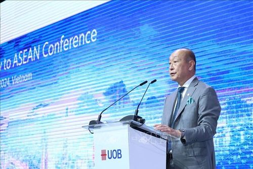 Việt Nam tiếp tục là điểm sáng kinh tế trong khu vực ASEAN