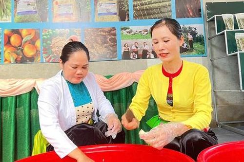 Nâng cao quyền năng làm chủ kinh tế cho phụ nữ dân tộc Mường