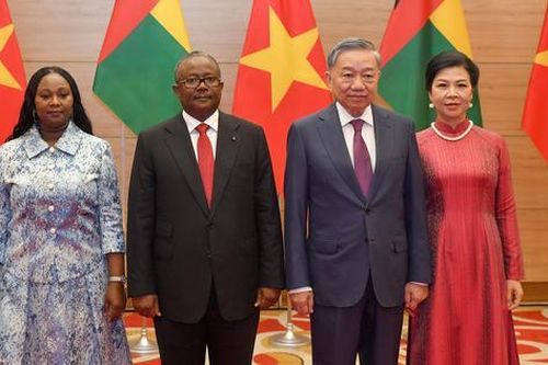 Hình ảnh hoạt động của Tổng thống Cộng hòa Guinea-Bissau và Phu nhân trong chuyến thăm chính thức Việt Nam