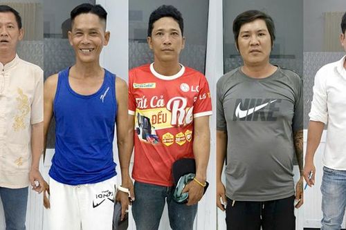 Lừa bán 'đá thiên thạch' chiếm đoạt tiền tỷ