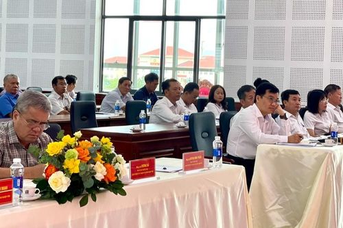 Sinh hoạt mẫu Đảng ủy Công ty TNHH một thành viên Xăng dầu Bắc Tây Nguyên