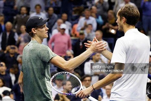 US Open : Đẳng cấp và bản lĩnh của tay vợt số một thế giới Sinner