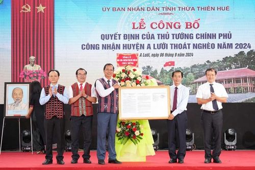 Thừa Thiên – Huế: Công bố quyết định công nhận huyện A Lưới thoát nghèo