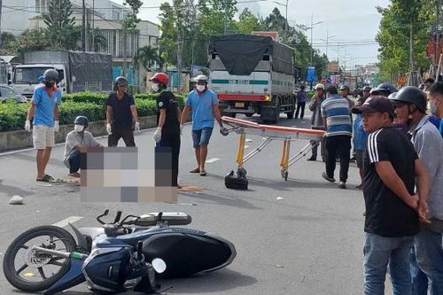 Đi chăm người nhà nằm viện, một phụ nữ bị xe tải cán tử vong