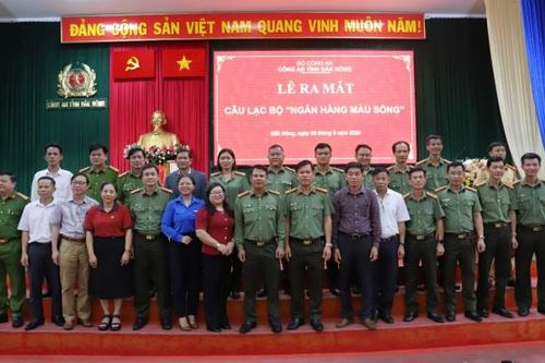 Công an tỉnh Đắk Nông ra mắt Câu lạc bộ 'Ngân hàng máu sống'