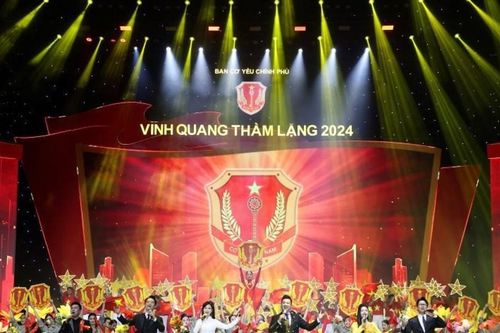 Vinh quang thầm lặng