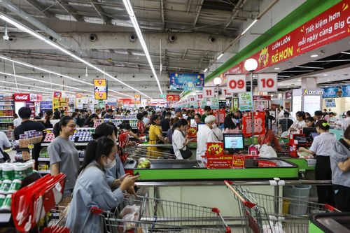 Bộ Công Thương: 'Người dân không cần tích trữ quá nhiều hàng hóa'