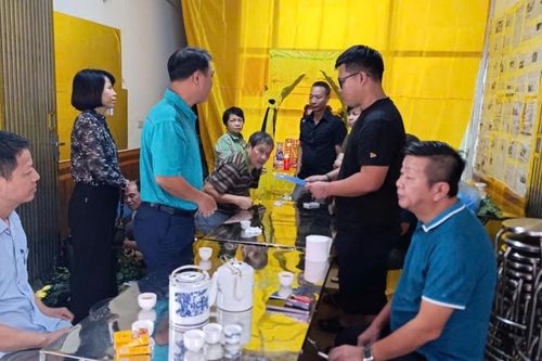Quận Nam Từ Liêm thăm hỏi gia đình nạn nhân bị tử vong do bão Yagi