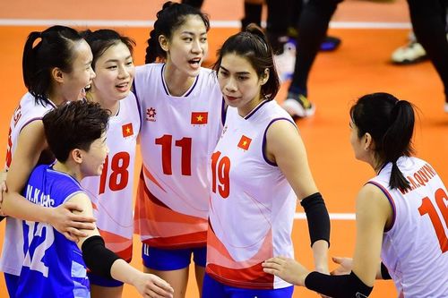 Tin nóng thể thao tối 7/9: Ba tuyển thủ bóng chuyền nữ Việt Nam chính thức sang Nhật Bản thi đấu