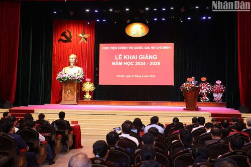 Học viện Chính trị quốc gia Hồ Chí Minh khai giảng năm học mới