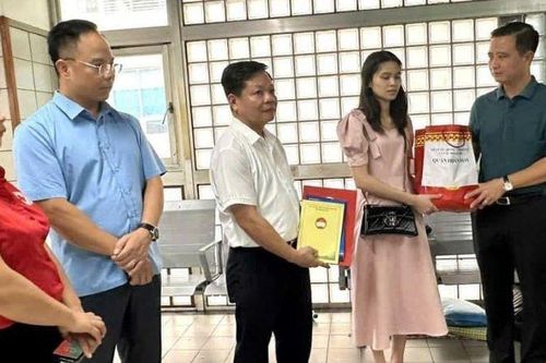 Hà Nội thăm hỏi gia đình nạn nhân siêu bão số 3