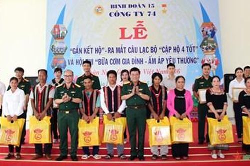 Công ty 74 sản xuất giỏi, dân vận khéo