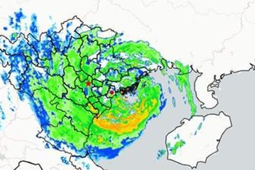 Tâm bão số 3 đang ở khu vực Kinh Môn (Hải Dương), Hà Nội mưa lớn do hoàn lưu