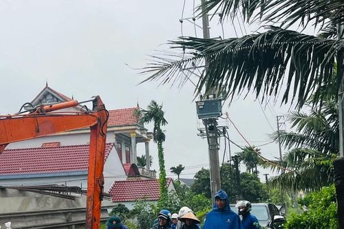 Nguy cơ sạt lở ở Thanh Hóa, hàng trăm hộ dân sẵn sàng sơ tán