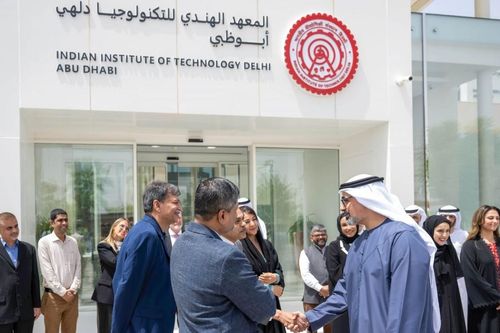 Ấn Độ-UAE làm giàu quan hệ 'gần gũi và thân thiện'
