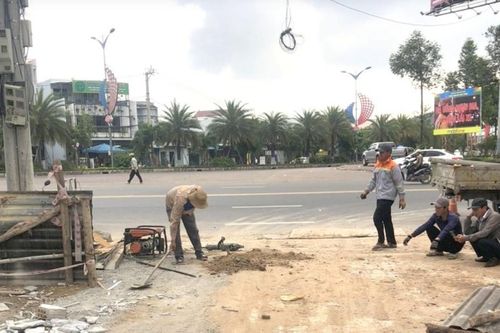 Bình Định xử lý dứt điểm các trường hợp vi phạm bảo vệ kết cấu hạ tầng giao thông đường bộ dọc tuyến Quốc lộ
