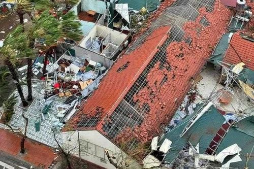 Sức tàn phá khủng khiếp cơn bão số 3 càn quét qua Hà Nội, Quảng Ninh, Hải Phòng