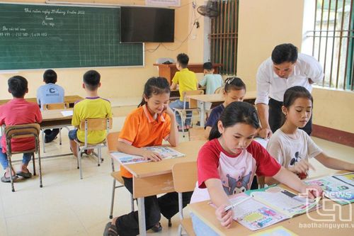 Những lớp học chữ 'hai trong một'