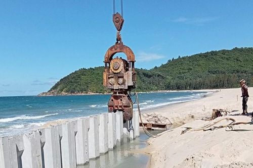 Đảm bảo an toàn thi công mùa mưa bão