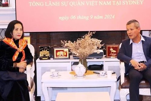 Phó Chủ tịch Quốc hội Nguyễn Thị Thanh gặp mặt cộng đồng người Việt Nam tại bang New South Wales, Australia