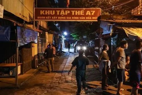 Hà Nội đưa nhiều hộ dân đi tránh bão