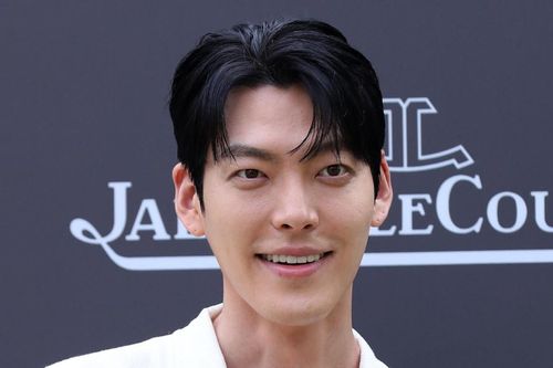 Kim Woo Bin tái xuất trong phim Hàn mới 'Officer Black Belt'