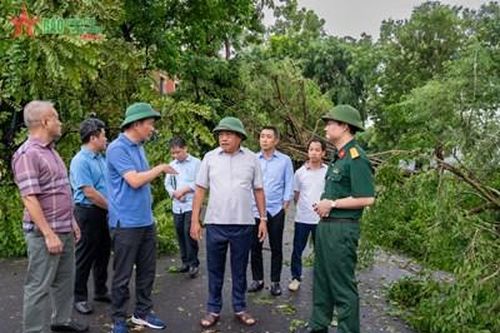 Hà Nội huy động tối đa lực lượng khắc phục hậu quả bão số 3