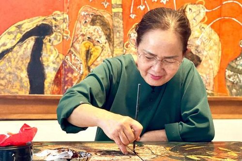 Nghe kể chuyện làng mình