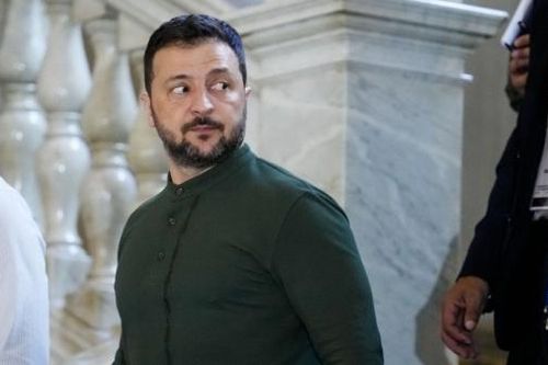 Xung đột Nga-Ukraine: Kiev 'nắn gân' Tehran, tình báo Anh phán đoán tình hình ở Kursk, Tổng thống Zelensky hào hứng nói chuyện tương lai