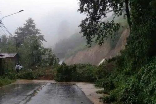 Khu du lịch Sa Pa tạm dừng hoạt động du lịch do mưa lũ