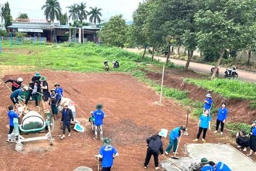 Đồng hành cùng Sinh viên 5 tốt