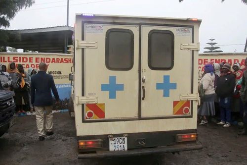 Cháy 2 trường học tại Kenya