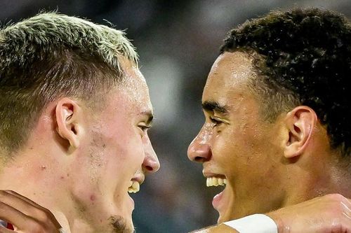 Musiala rực sáng, Đức vùi dập Hungary 5-0