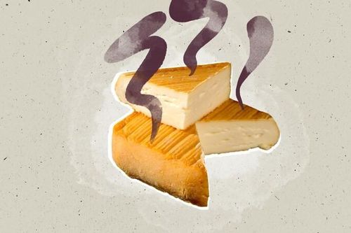 Loại phô mai 'bốc mùi' nhất thế giới, bị cấm ăn trên các phương tiện công cộng